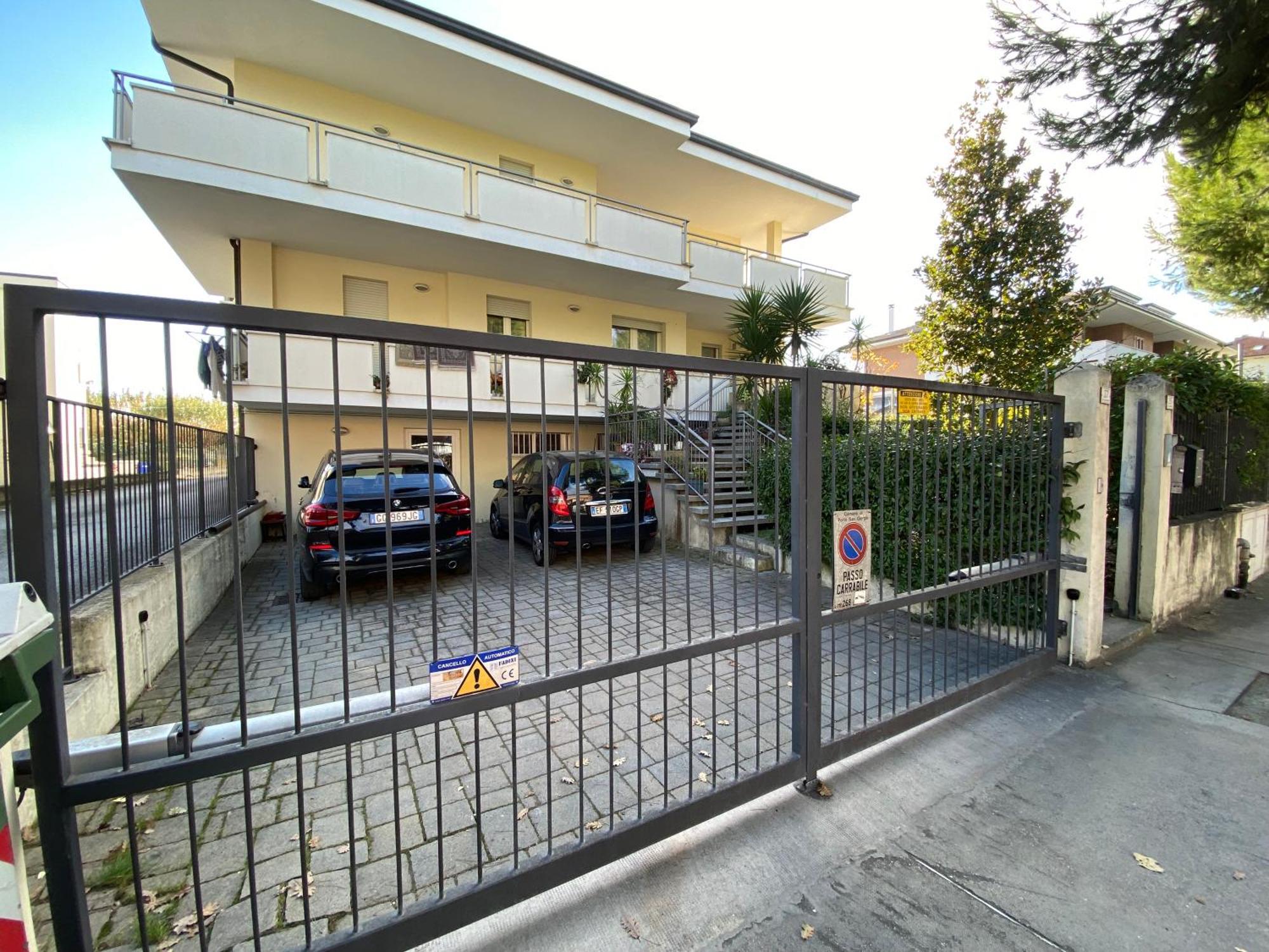 La Terrazza Sul Tetto Apartamento Porto San Giorgio Exterior foto